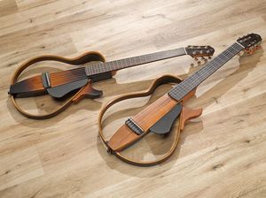 ヤマハではサックス以前にもさまざまな楽器を電子化してきた。写真はサイレントギター™。（写真提供＝ヤマハ）