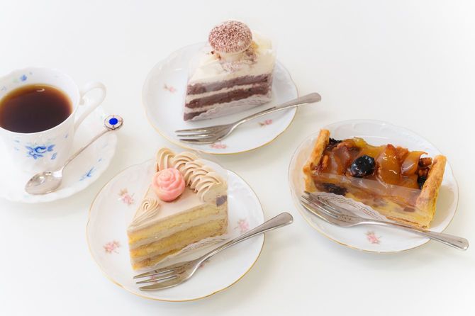 麹町本店喫茶室のケーキ（1970年代のメニュー再現）