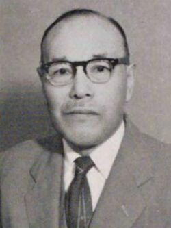 富岡八幡宮宮司（第18代）、神社本庁事務総長、「日本を守る会」の代表委員を務めた富岡盛彦氏（1892～1974）