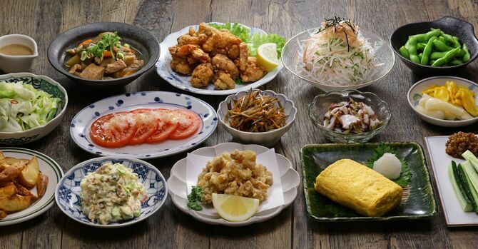 居酒屋の数々のお惣菜