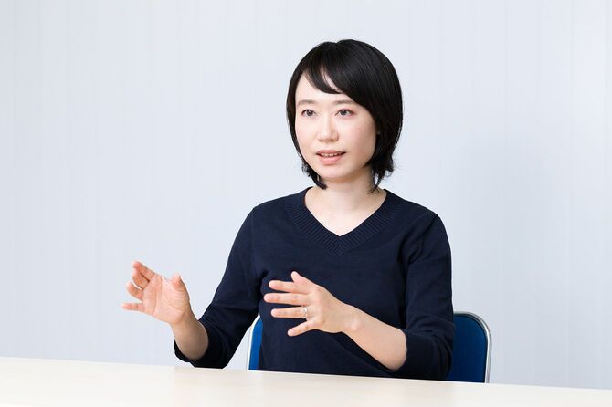 米田まりな（こめだ・まりな）