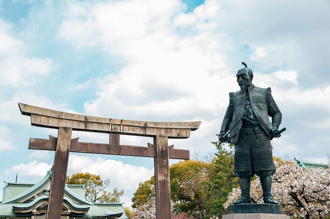 大阪城豊國神社の豊臣秀吉公像