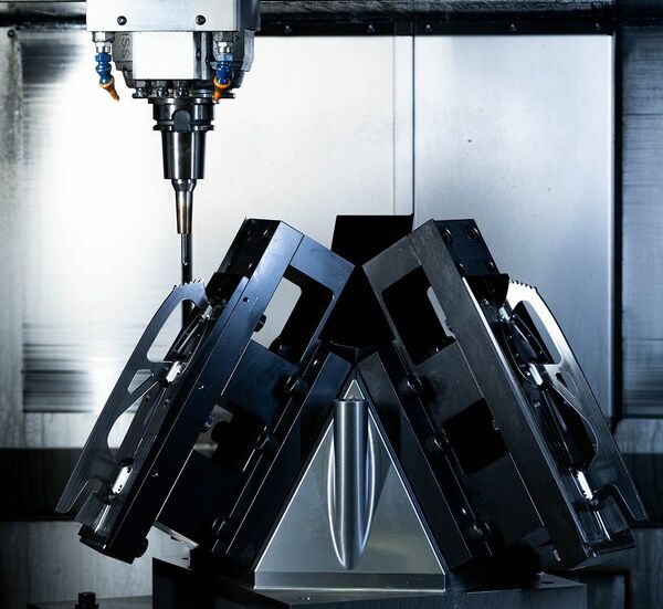 削り出しの工程途中