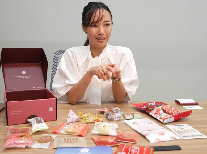 日本各地の銘菓の詰め合わせ「Sakuraco」も展開する