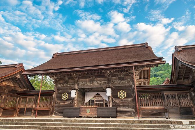 小泉八雲が西田千太郎と訪れた出雲大社