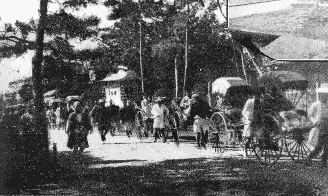 小泉八雲の葬儀の様子、1904年