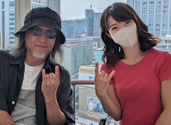 漫画家の喜国雅彦さん（左）とセックススタイリストの佐野あゆみさん