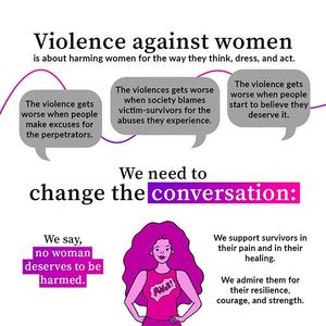 「暴力を振るわれていい女性なんていない！」と力強く訴える。どのメッセージにも、ジェンダー平等を推進する運動を象徴する紫色が使われている
