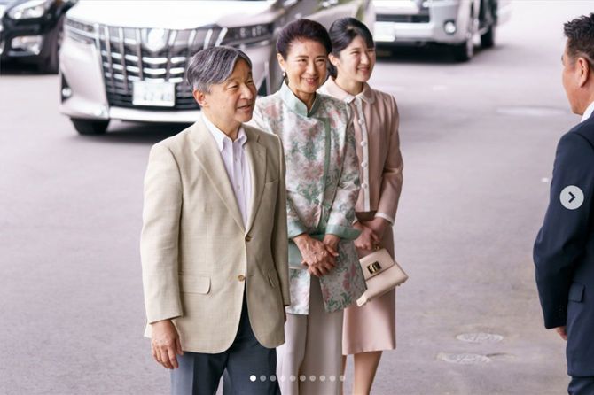 天皇皇后両陛下と愛子内親王殿下