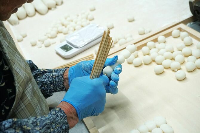 テキパキと仕事をこなしているように見える昭美さんだが、「まだまだ手探りなことが多い」という