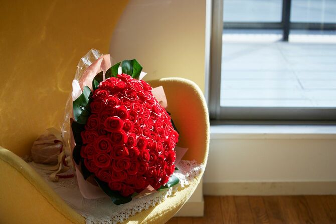 おせっかい協会10周年記念にもらったバラの花束