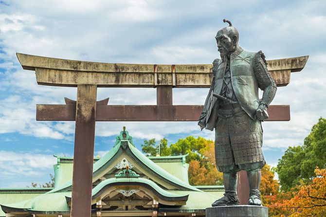 大阪城・豊國神社の豊臣秀吉像