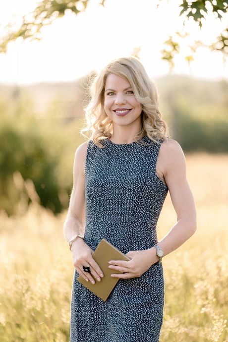 キシュ＝コジマ・ジョルジナ博士自身も子どもを育てながら、MCC若者研究所の研究部長を務め、若い世代の考え方やライフスタイルについての理解を深めることに専念している。