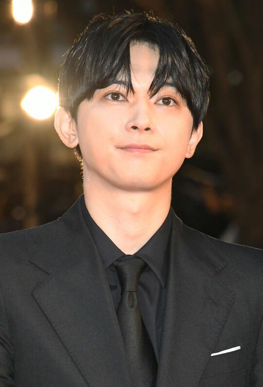 俳優・吉沢亮が、2023年10月23日に日本・東京で開催された第36回東京国際映画祭（TIFF）のオープニングナイト・レッドカーペットイベントに参加