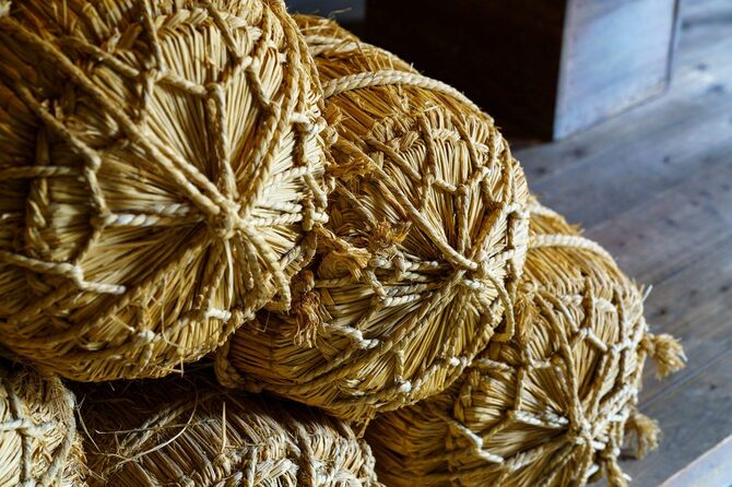 古い日本の家の米袋