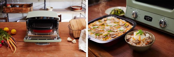 「グラファイト グリル＆トースター」専用のグリルパン（左）とグリルパンを使って調理した炊き込みご飯（右）