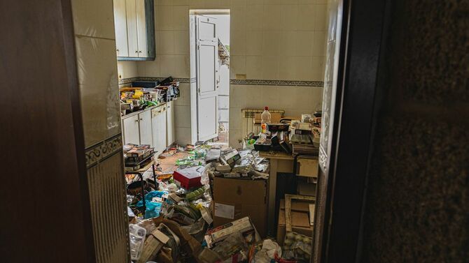 ごみだらけのキッチン