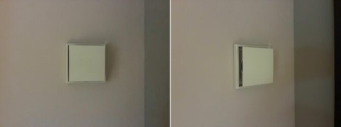 24時間換気システムの給気口。ふたが開いているか確認を（写真は同じ給気口のアングル違い）。