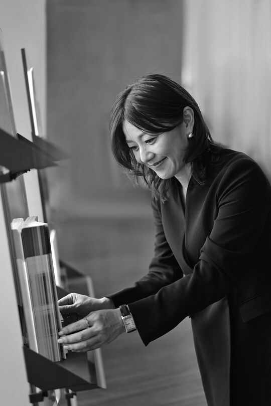 作業中であっても、常に口角を上げておく意識を持ちましょう