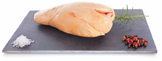 まな板の上にフォアグラ