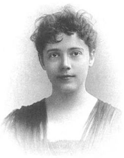 ジャーナリスト兼小説家のエリザベス・ビスランド